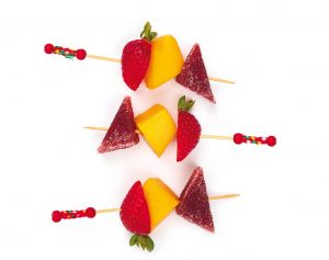 BOITE DE 200 PIQUES COCKTAIL EN BAMBOU à PERLES ROUGES 12 CM