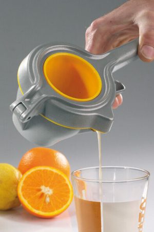 PRESSE-FRUITS à LEVIER ALUMINIUM WESTMARK