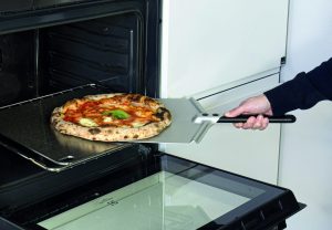 PELLE A PIZZA ALU ANODISE 33 x 33 MANCHE 25cm