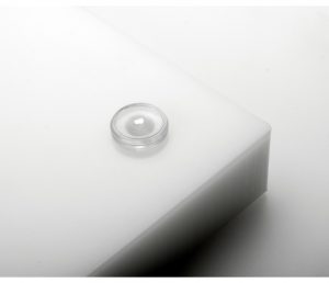 Planche à découper en polyéthylène blanc GN 1/4 – Image 2