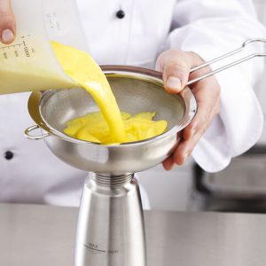 ENTONNOIR ET TAMIS INOX AMOVIBLE POUR SIPHONS